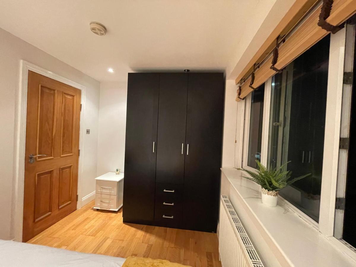 Beautiful & Luxurious Apartment In Richmond 里士满 外观 照片